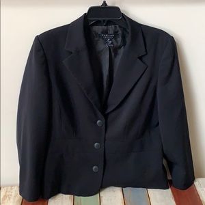 Women’s Parisian Blazer- Sz 14